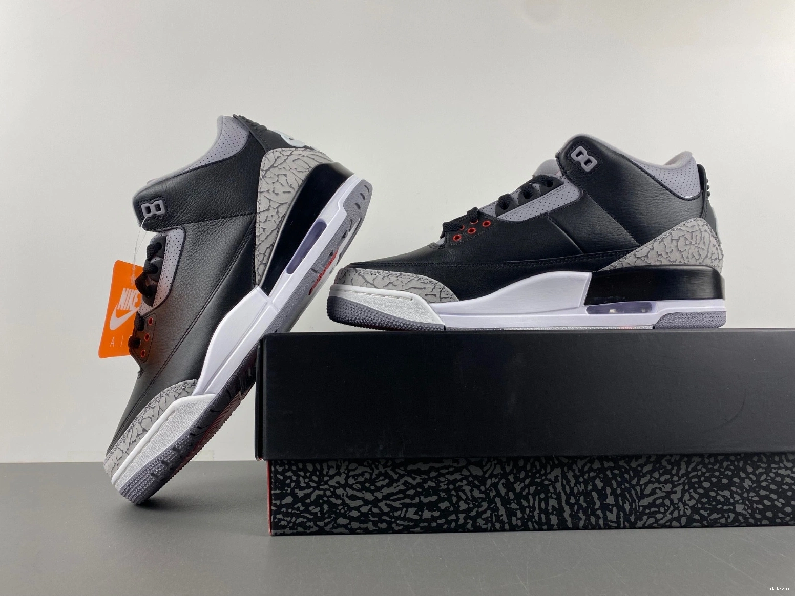 2024 Jordan Cement Black Air DN3707-010 3 0128